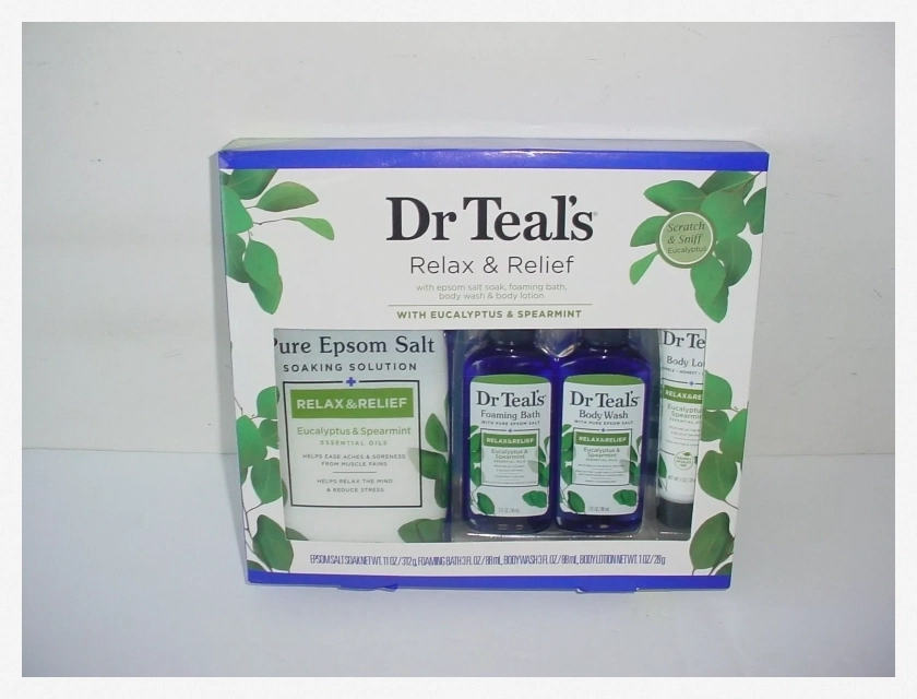 Dr Teal’s Relax & Relief Eucalyptus & Spearmint Essential Oils 4-Piece Gift Set