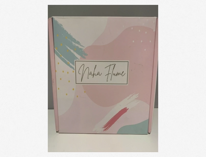 Naha Flume Complete Spa Gift Set with 2 Bath Bombs, Tumbler, Soap, Candle, and Card