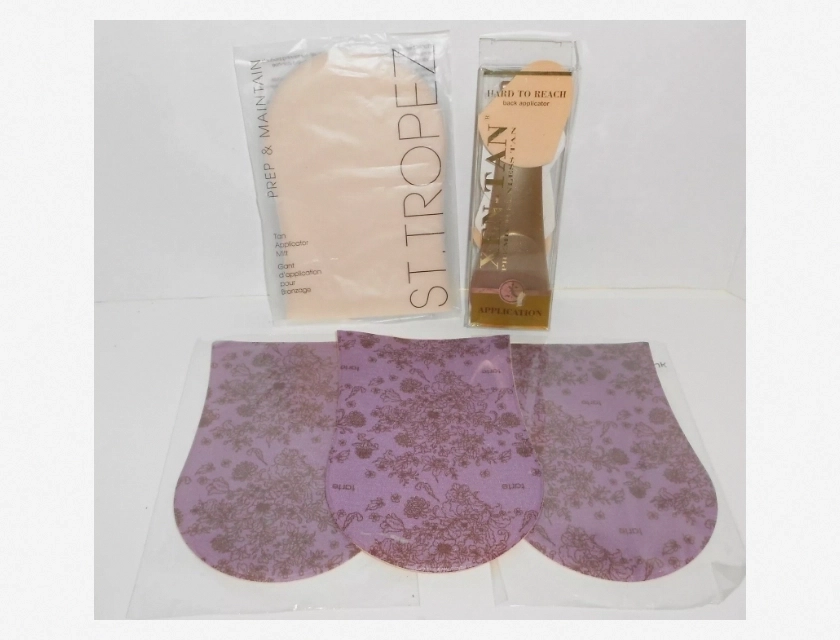 St. Tropez, Tarte Self Tanning Mitt and Xen-Tan Hard to Reach Applicator