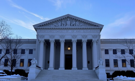 Supreme Court Justices, Federal Judges May Need to Disclose Event Contributions