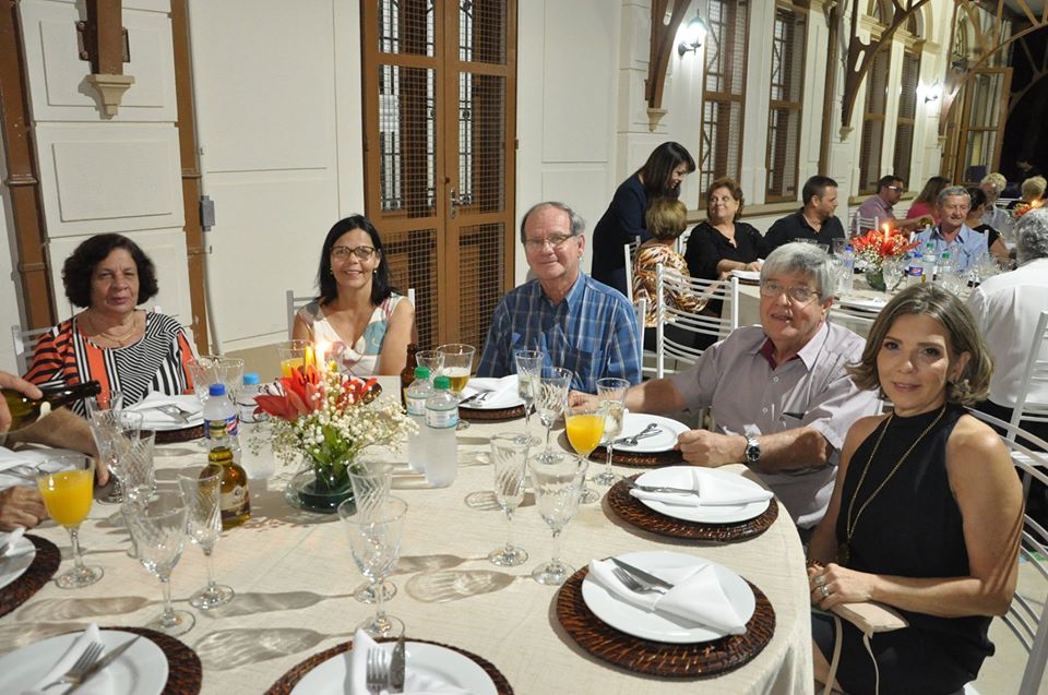 Confraternização de Fim de Ano - 2019 acabou em pizza