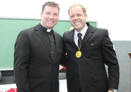 Noite de Posse de Wilges Bruscato, Cyro Sanseverino e Padre Claudemir Canela