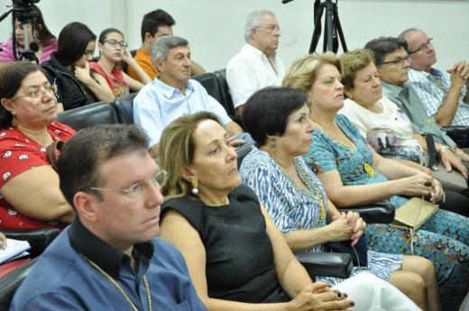 Palestra com o escritor - Prof. Dr. Gustavo de Castro