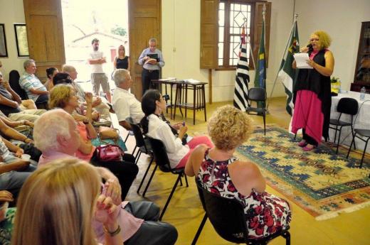 Apresentação: Cem anos do samba