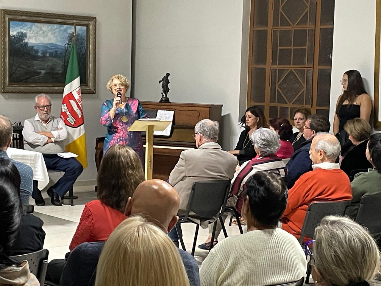 Do efêmero ao eterno: palestra sobre a eternidade vista através da religião