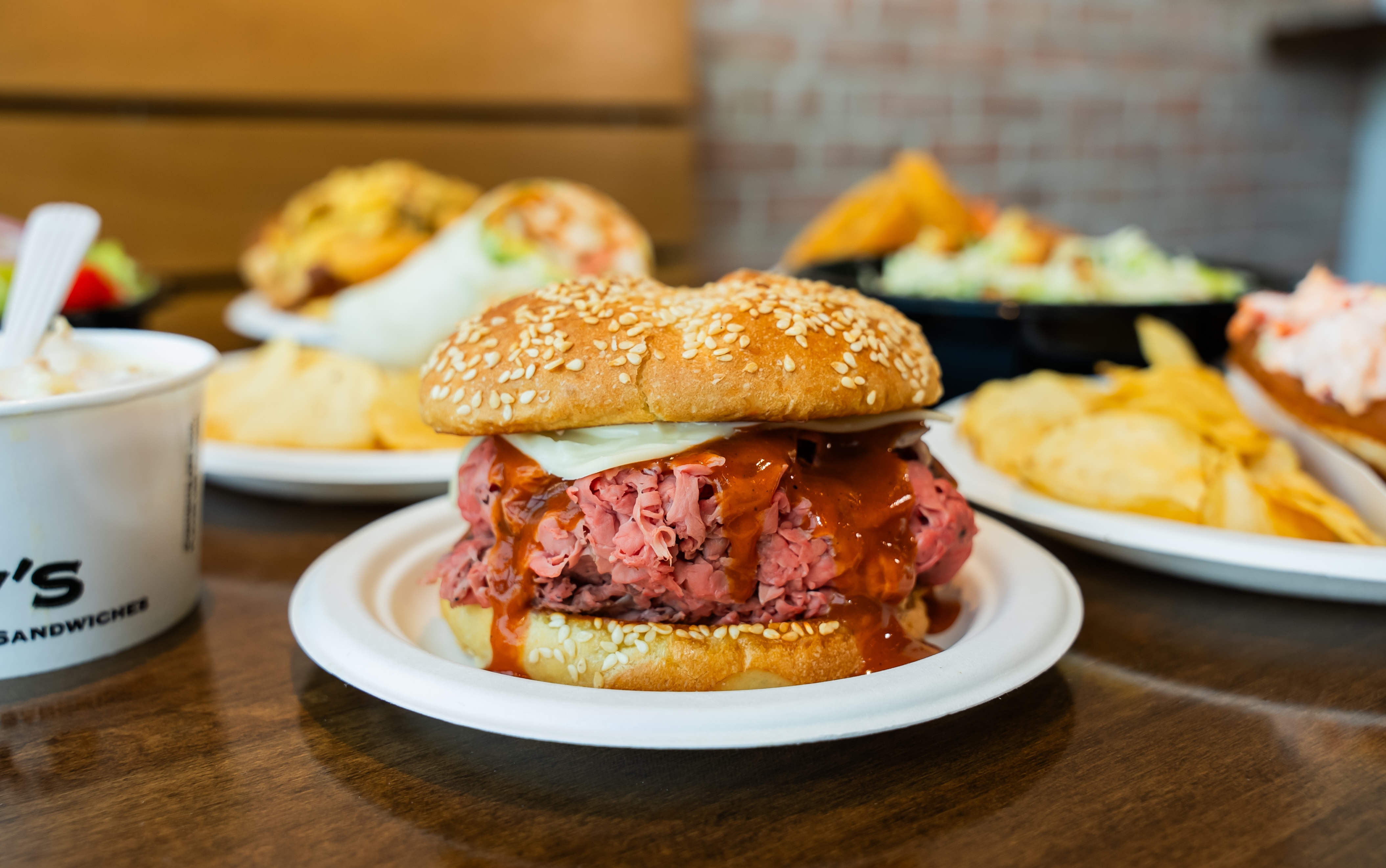 Kelly's Opens Fifth Florida Location at Gateway Shoppes at North Bay in Naples
