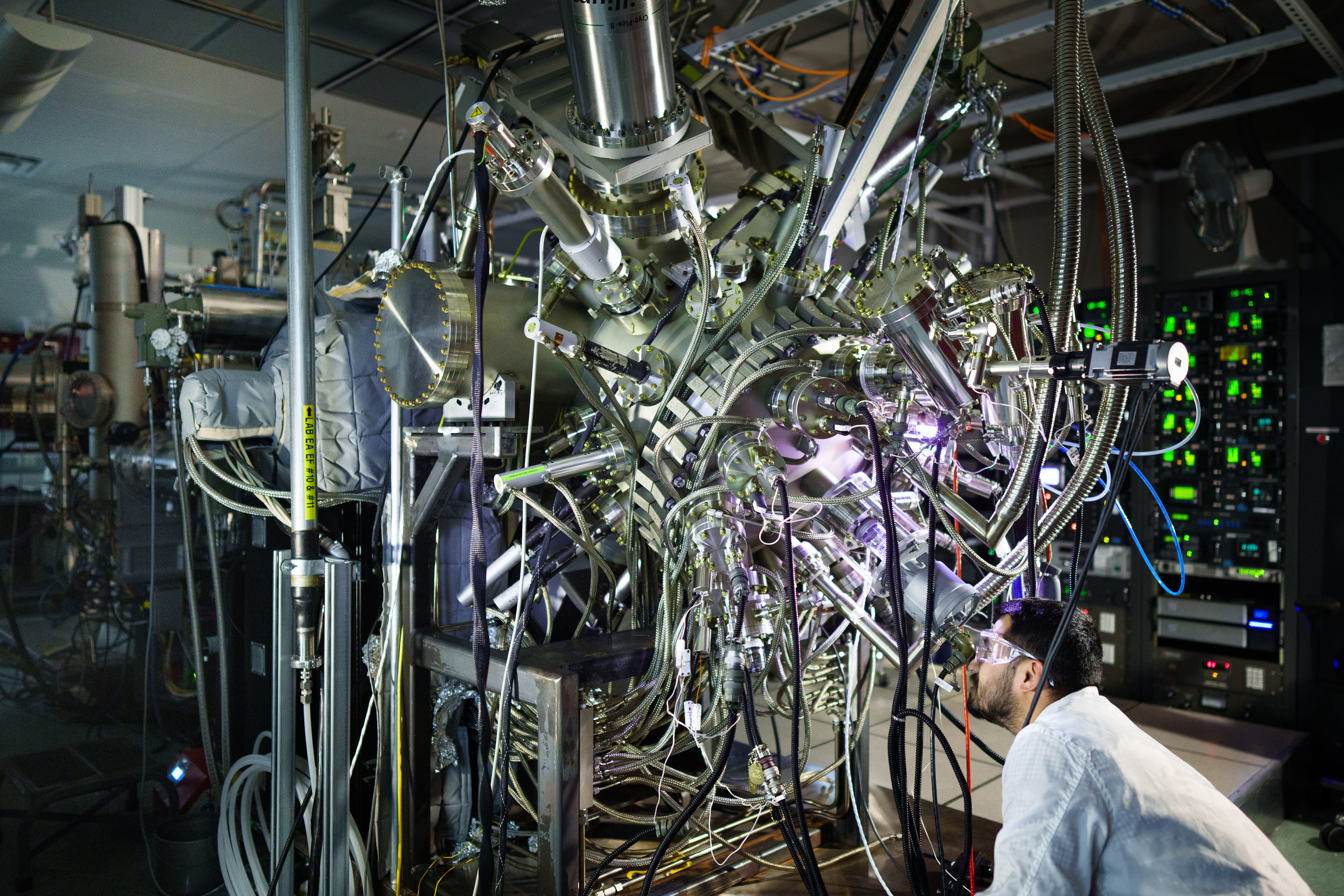 Maxwell Labs Announces Cooperative Research & Development Agreement With Sandia Labs and the University of New Mexico to Demonstrate Laser Cooling for High Density Processors