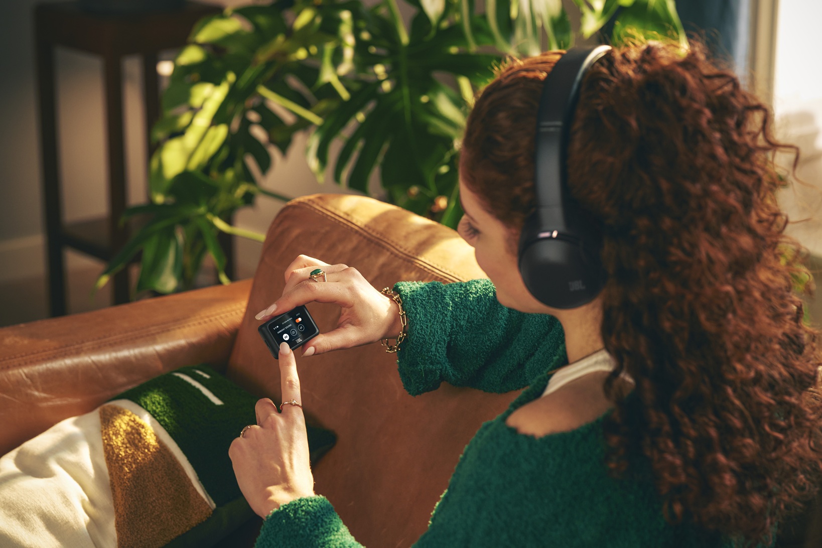 JBL Introduces the Tour One M3 Smart Tx, the Most Feature-Rich, High- Performance Headphone Yet