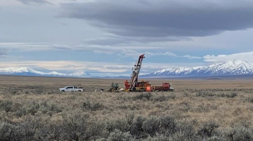 Axcap Continues to Discover New High Grade Zones at Converse