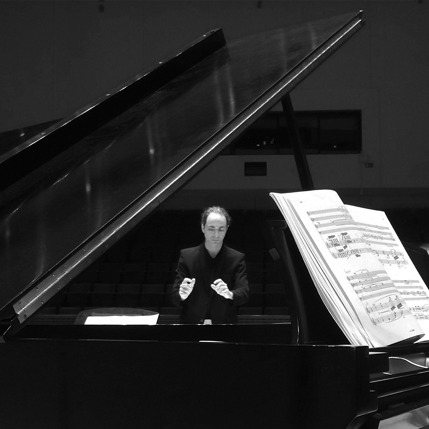 Peyman Farzinpour Advocates for a New Model of Music and Arts Leadership