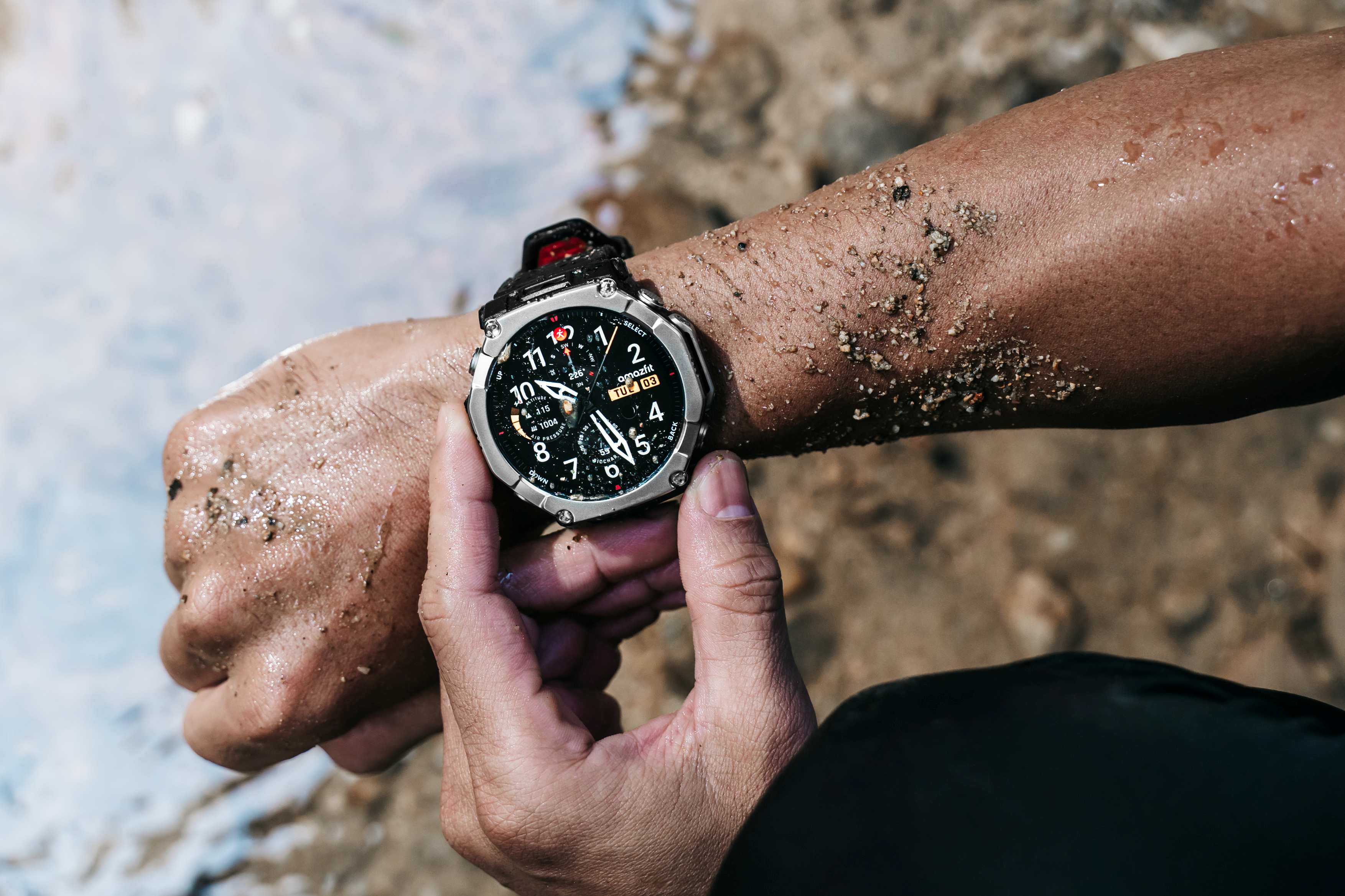 Amazfit Announces the T-Rex Ultra 2: A Titanium GPS Watch Engineered for the Extreme