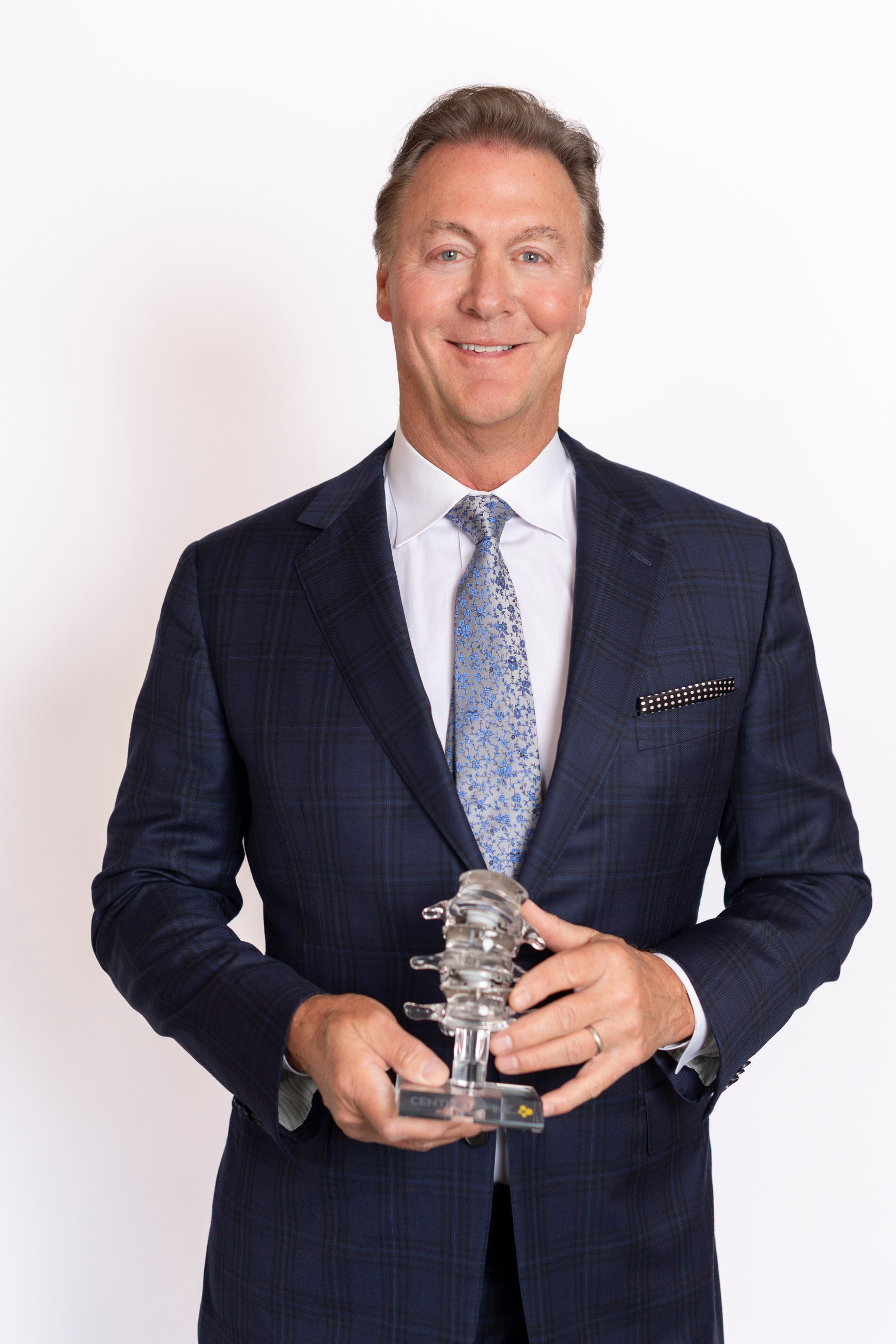 Dr. Todd H. Lanman Presented Alignment-Driven Synergy Disc(R) Results and Case Experience at the 2nd Annual Hoag Orthopedic Institute Spine Symposium