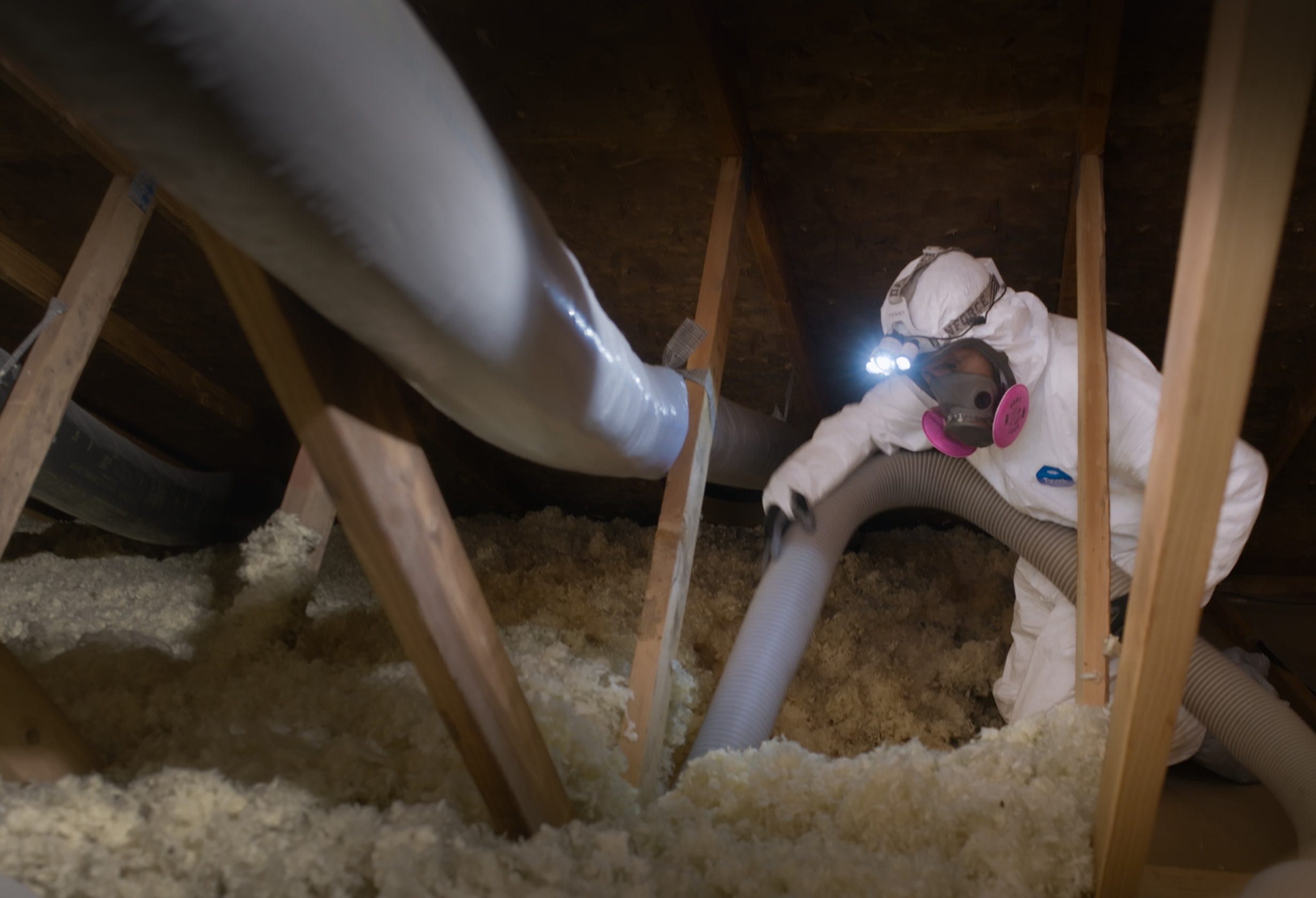 Beat the Heat: How Proper Insulation Lowers Summer Energy Bills in the Pacific Northwest