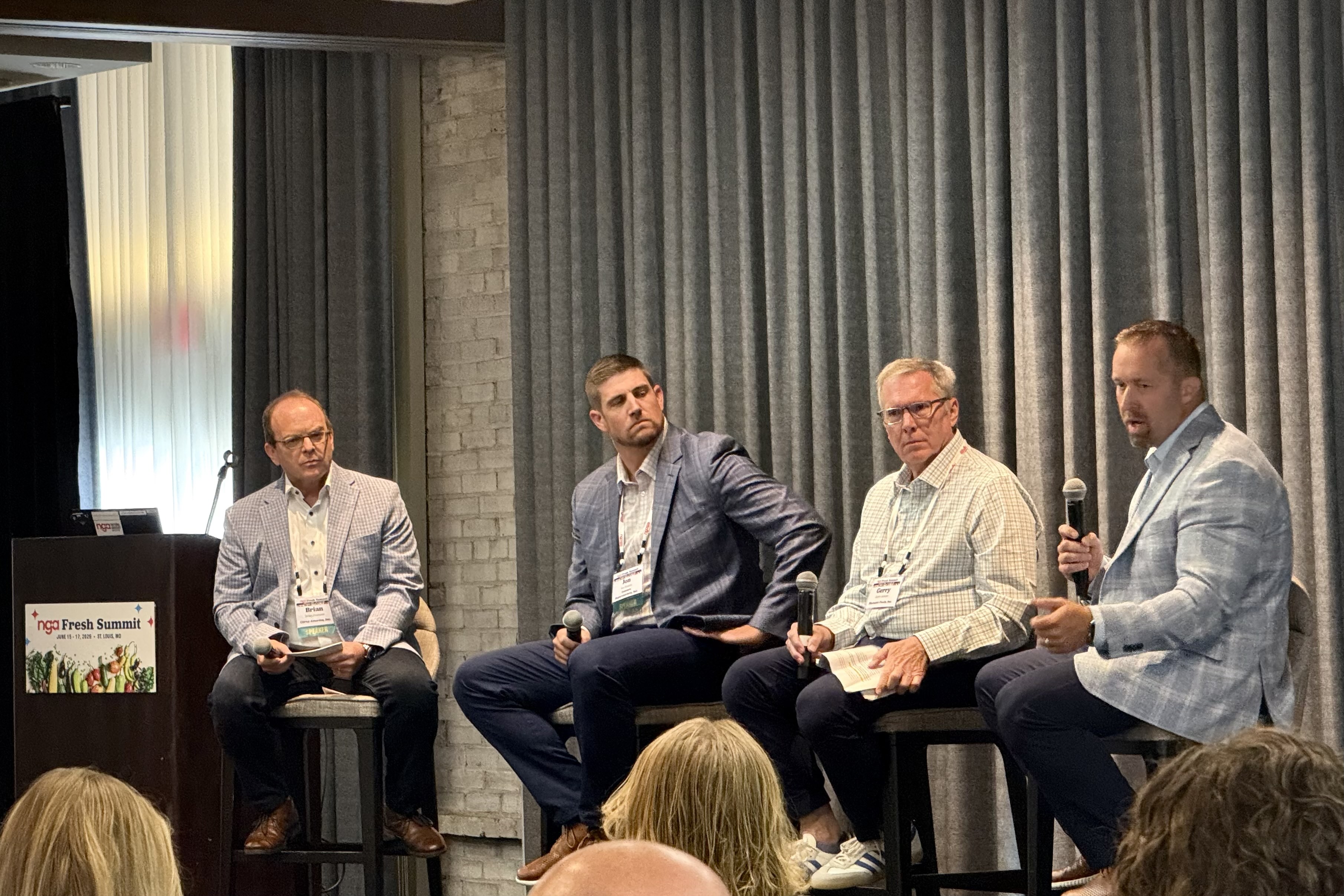 Citrus America's Brian Framson Moderates NGA Fresh Summit Panel Discussion on the Future of Independent Grocery Retail