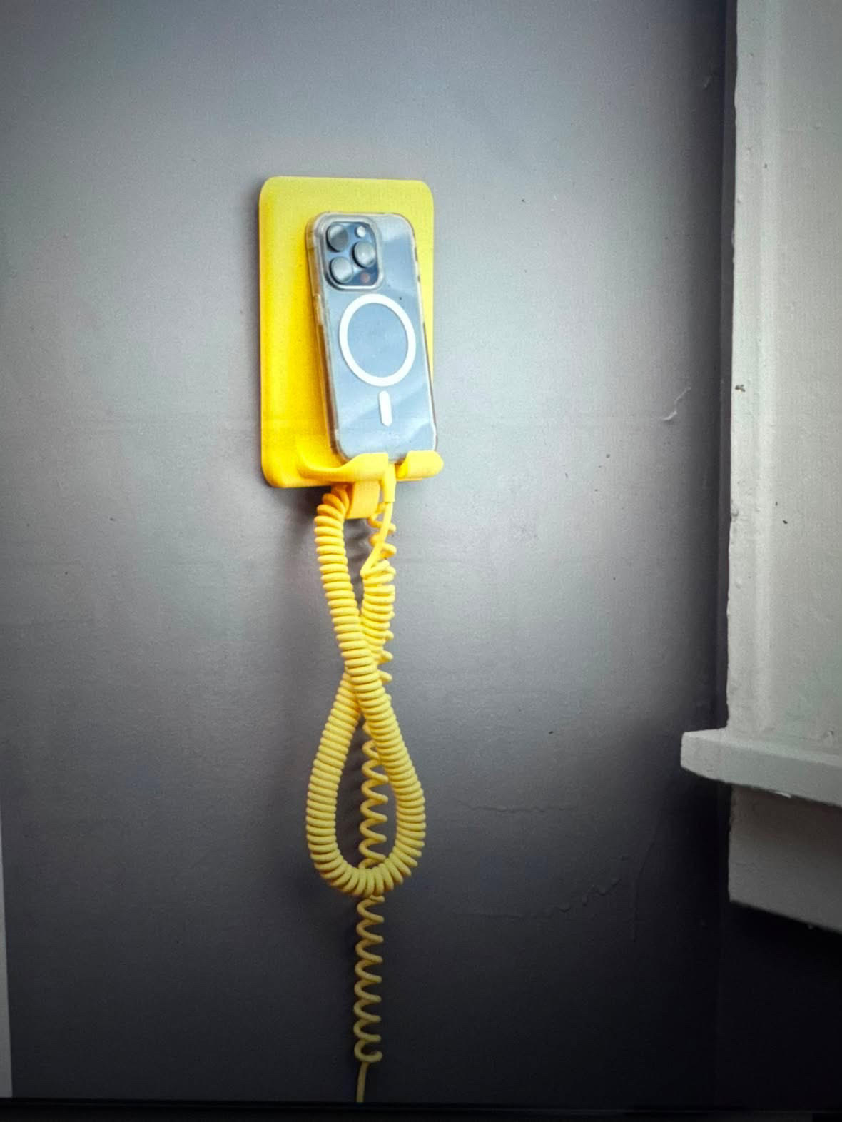 The Great Hang-Up: Why the AI Era Is Making Us Crave a More Analog Life, and Why Coilie Is Betting on It