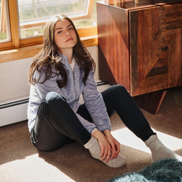 Renfro Brands and Free Country Announce Exclusive Licensing Partnership for Socks