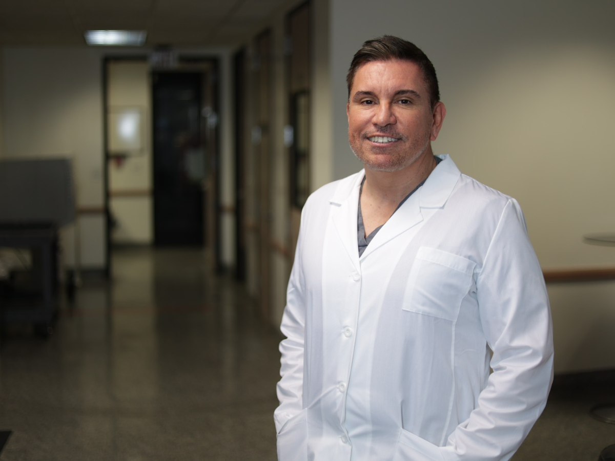 Feliciano Serrano, MD Highlights the Link Between Kidney and Vascular Care