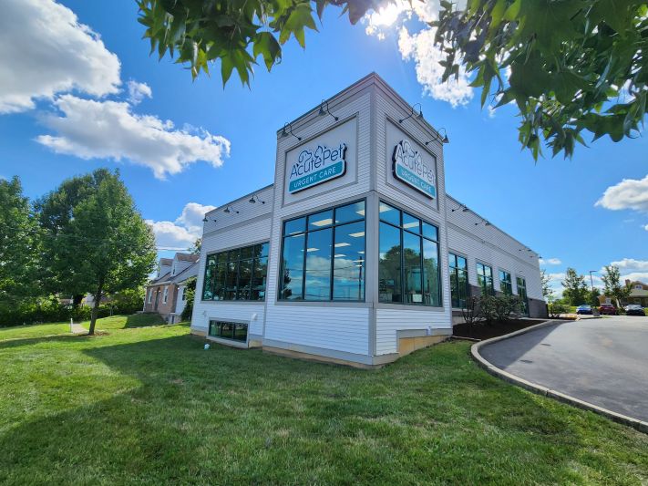 AcutePet Urgent Care Celebrates Grand Opening of Ninth Location in Cincinnati's White Oak Neighborhood