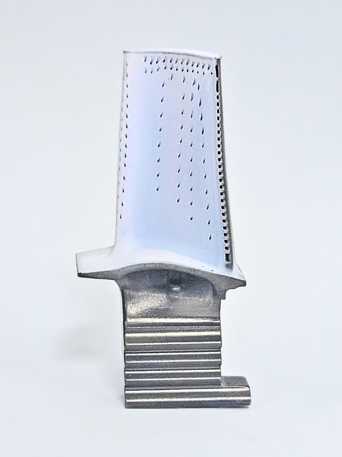 Chromalloy and Lufthansa Technik Achieve Fifth V2500 Select PMA Approval with New High Pressure Turbine Stage 1 Blade