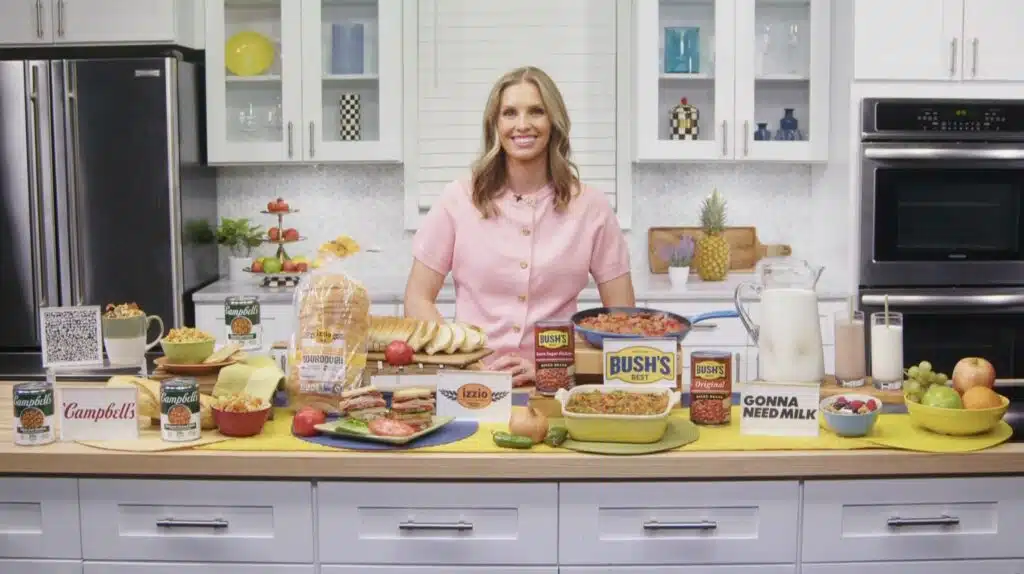 Registered Dietitian Gillean Barkyoumb Simplifies Family Mealtime on TipsOnTV