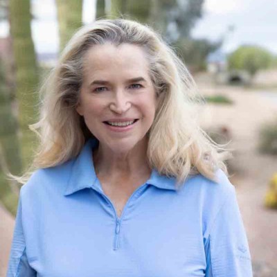 Top Real Estate Agent in Surprise, AZ: Shannon Biszantz