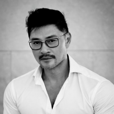 Best Mandarin-Speaking Real Estate Agent in Beverly Hills, CA: Michael Chen
