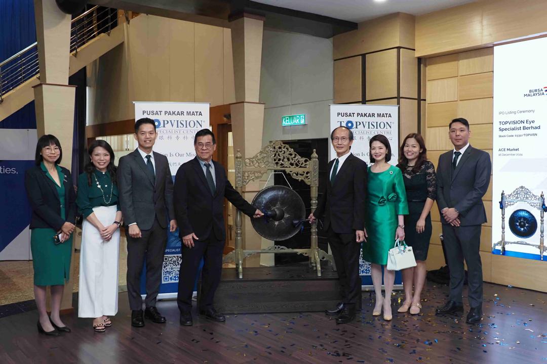 TOPVISION Eye Specialist Berhad Celebrates Transfer of Listing on Ace Market of Bursa Malaysia at 18.18% Premium