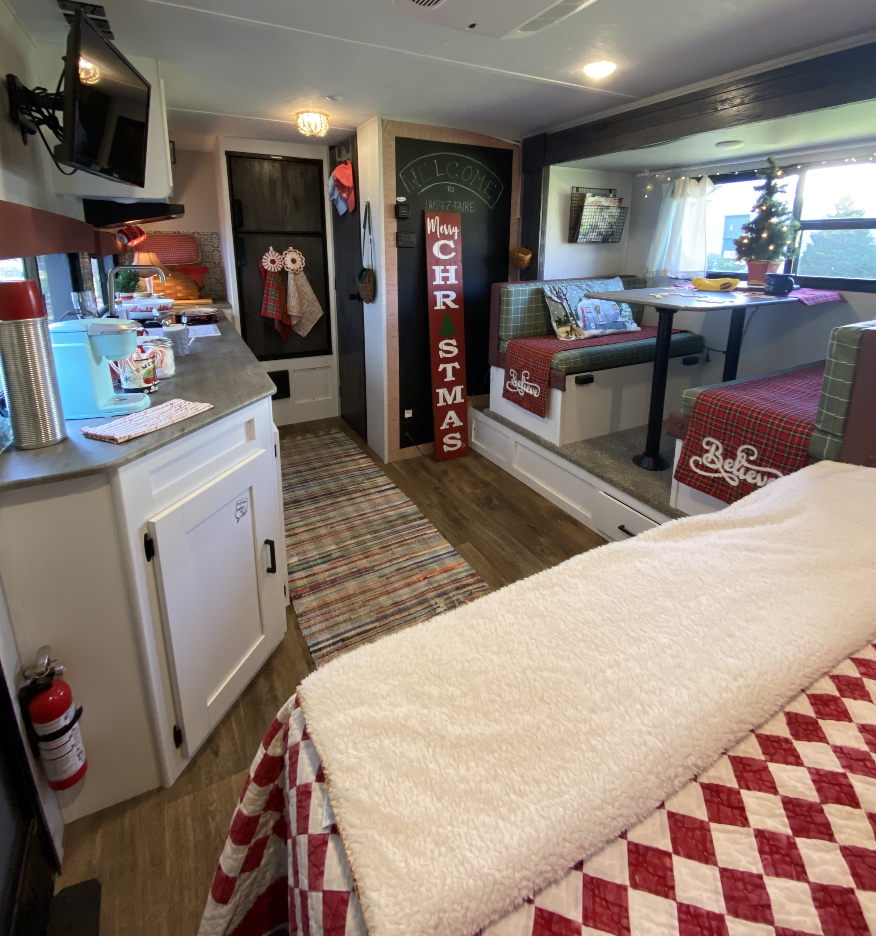RVs, The New Holiday Guest House