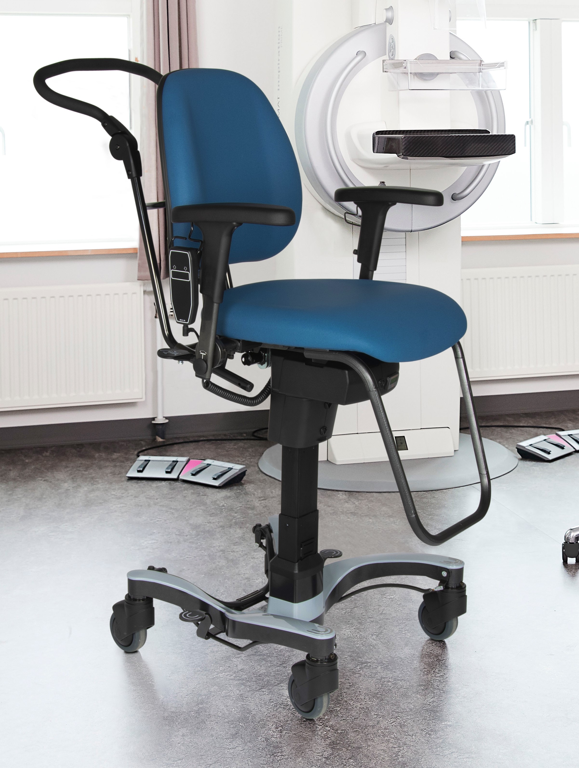 Early Detection Of Breast Cancer Seen As A Benefit With Seated Option in the VELA Mammography Chair, Enable Me Finds in Technologist Survey 