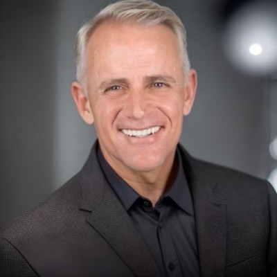 Business Strategist Rowdy Oxford on the Power of Quiet Leadership in High-Pressure Environments