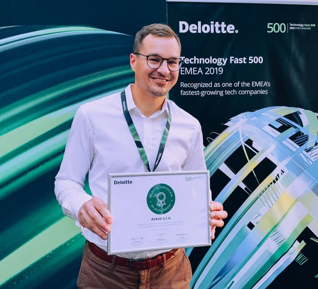 Martin Půlpitel with the Deloitte Technology Fast 500 EMEA award