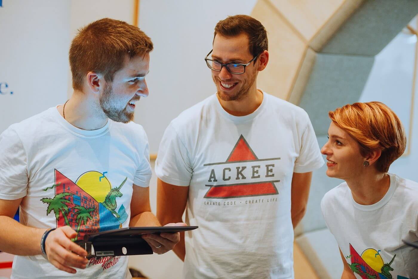 Ackee tým na hackathonu FakeHacks