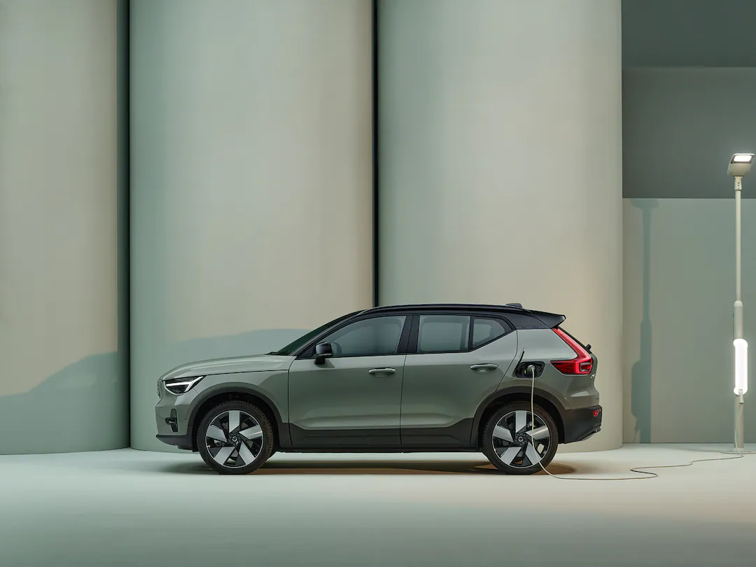 2023 Volvo XC40 Recharge Lifestyle Image