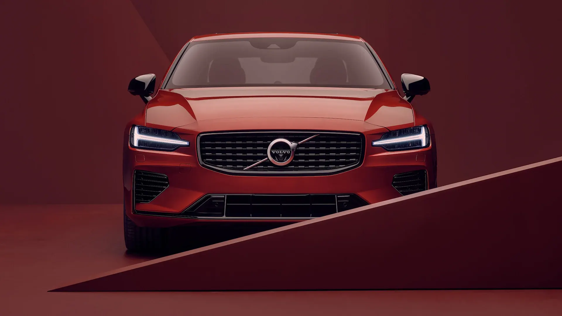 2022 VOLVO S60