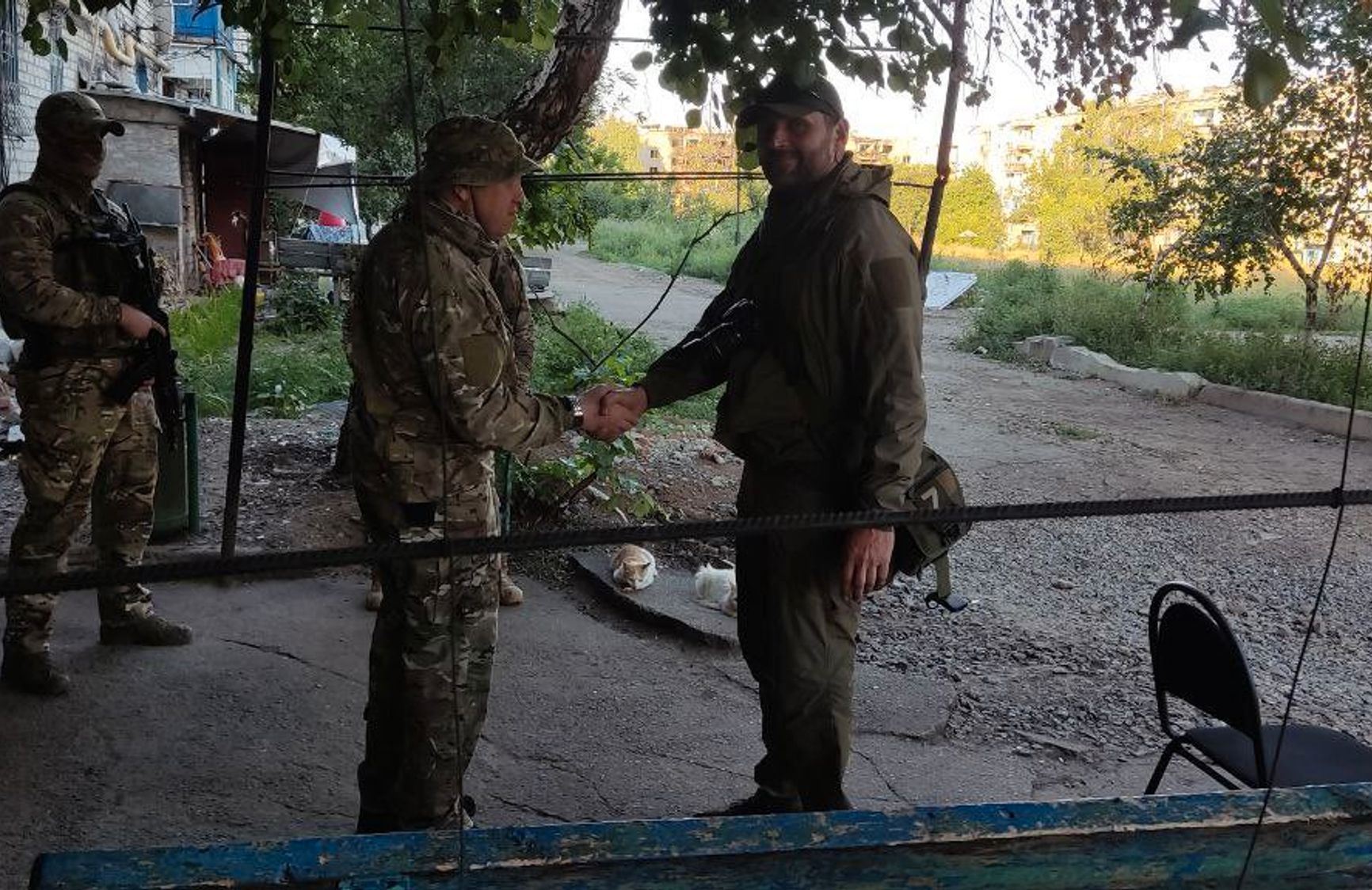 Где сейчас бойцы чвк вагнера. Вагнер ЛНР. Штаб ЧВК Вагнера в Попасной.