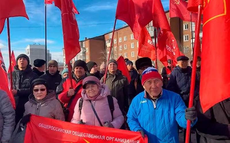 В Улан-Удэ прошёл митинг против фальсификаций на выборах в Госдуму