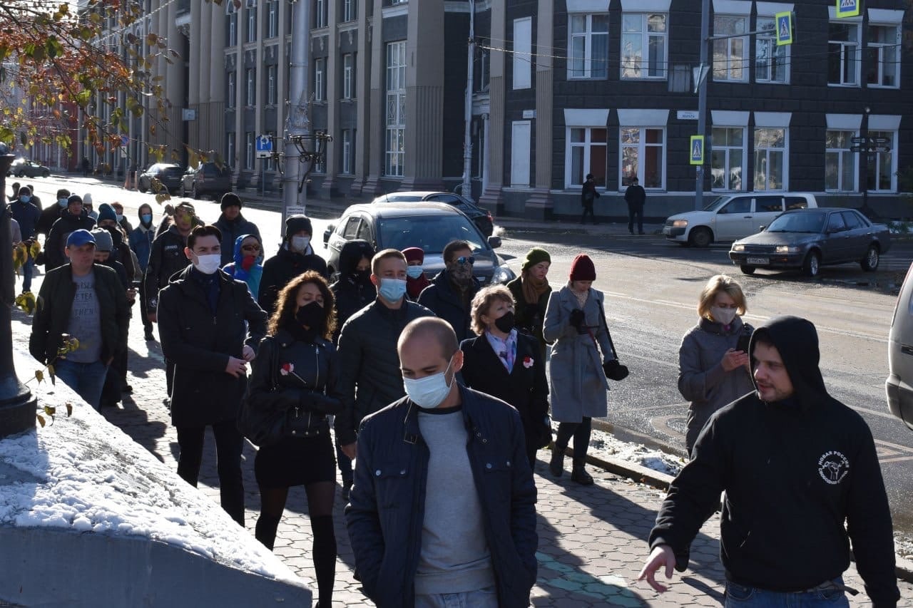 В Иркутске прошел марш "Против политических преследований"