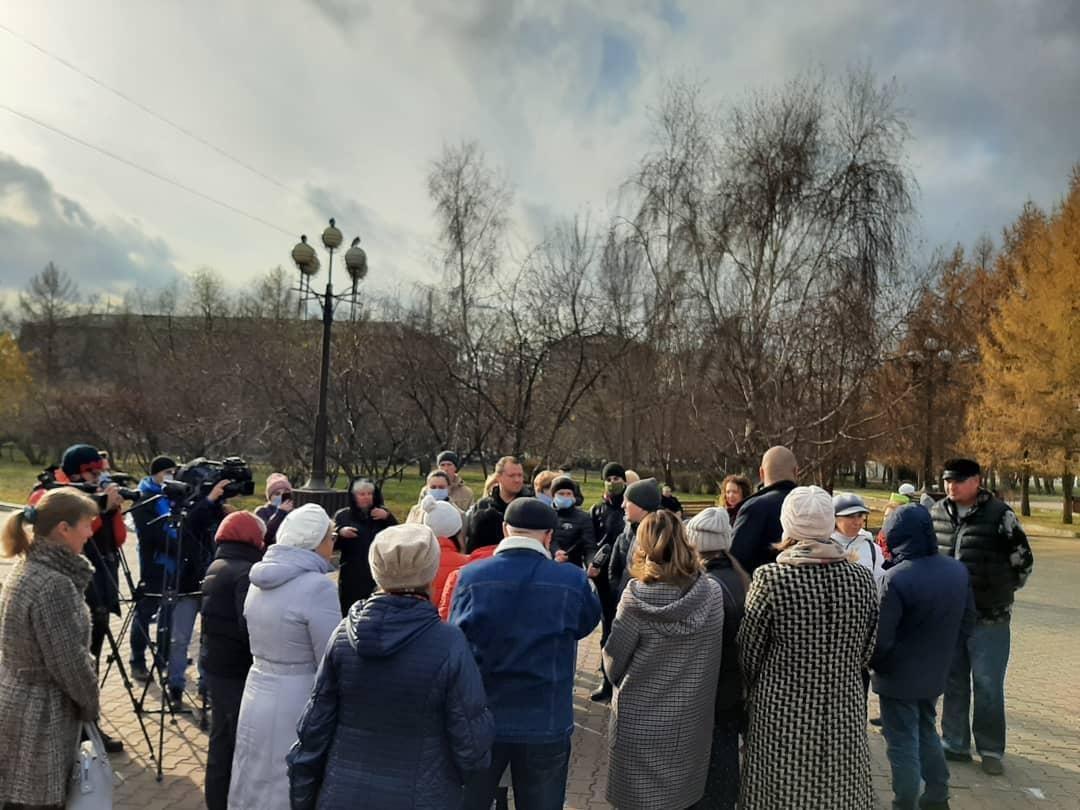 В Красноярске прошла акция антимасочников