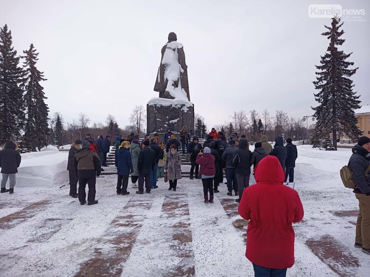 Коммунистам в Петрозаводске удалось провести митинг вопреки запретам мэрии