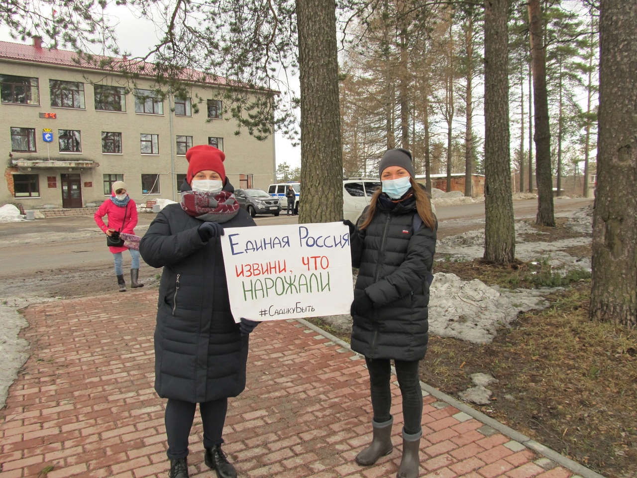 Жители Суоярви в Карелии выступили против уничтожения детского сада «Ёлочка»