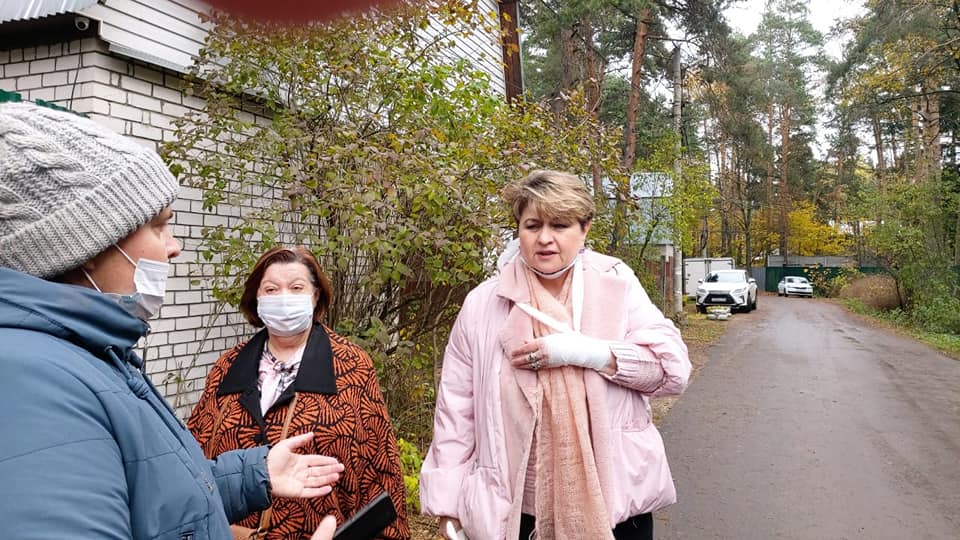 Жительнице Кратово на стройплощадке сломали руку
