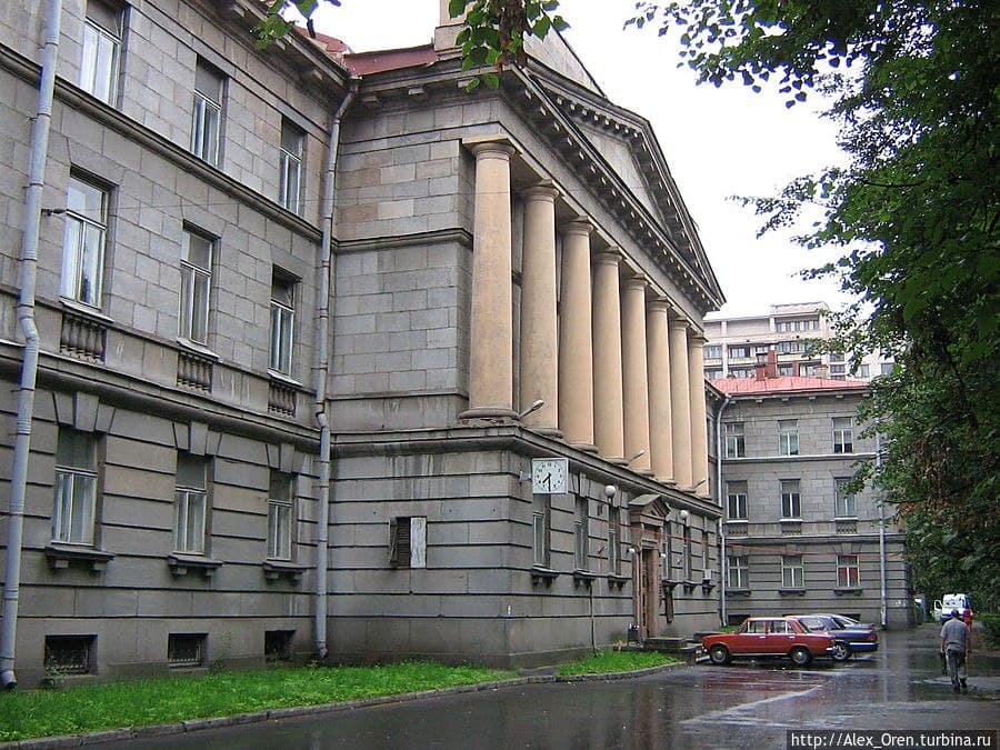 Суд наложил запрет на снос здания ВНИИБ в Петербурге