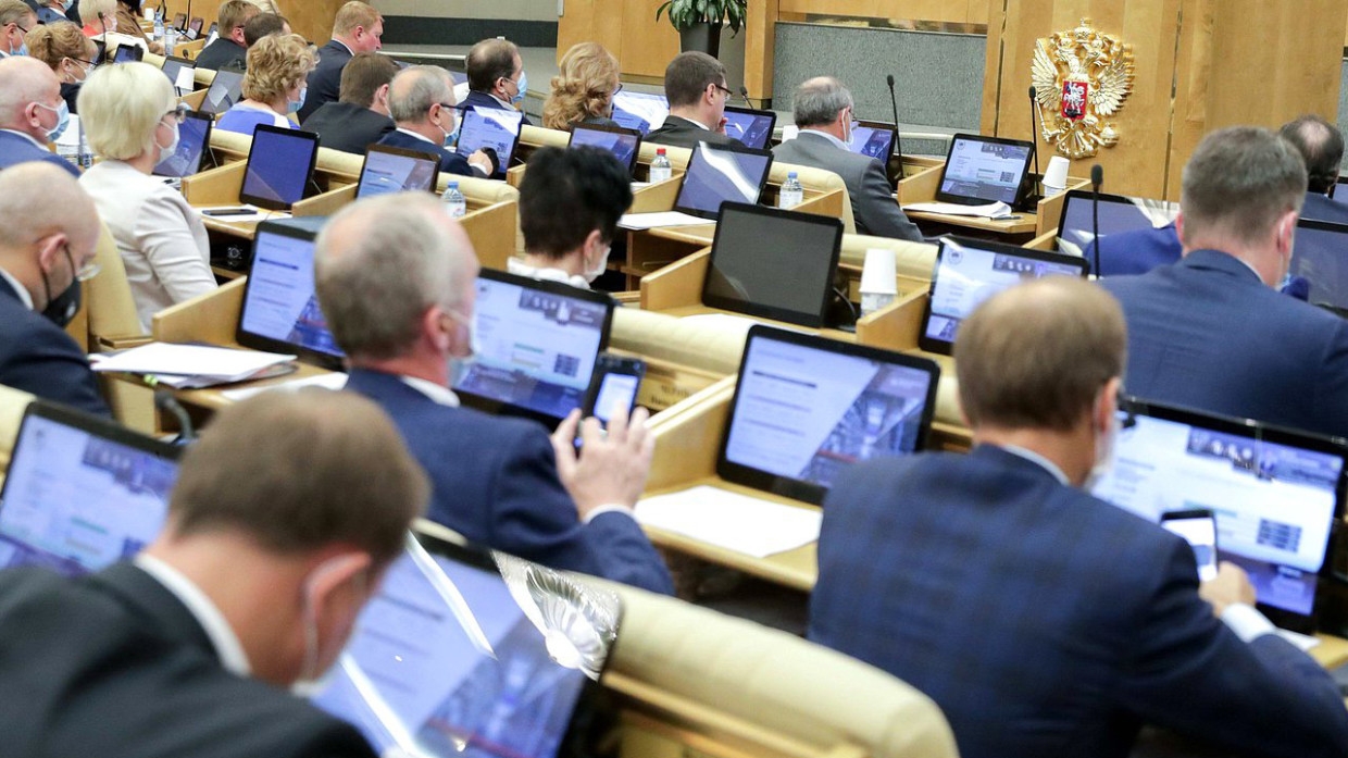 Госдума одобрила запрет участия в выборах "причастным к экстремизму лицам"