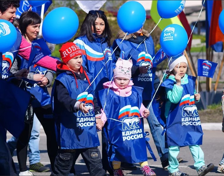 В Новосибирске «Единая Россия» намерена «дистанцировать детей от протестного электората»