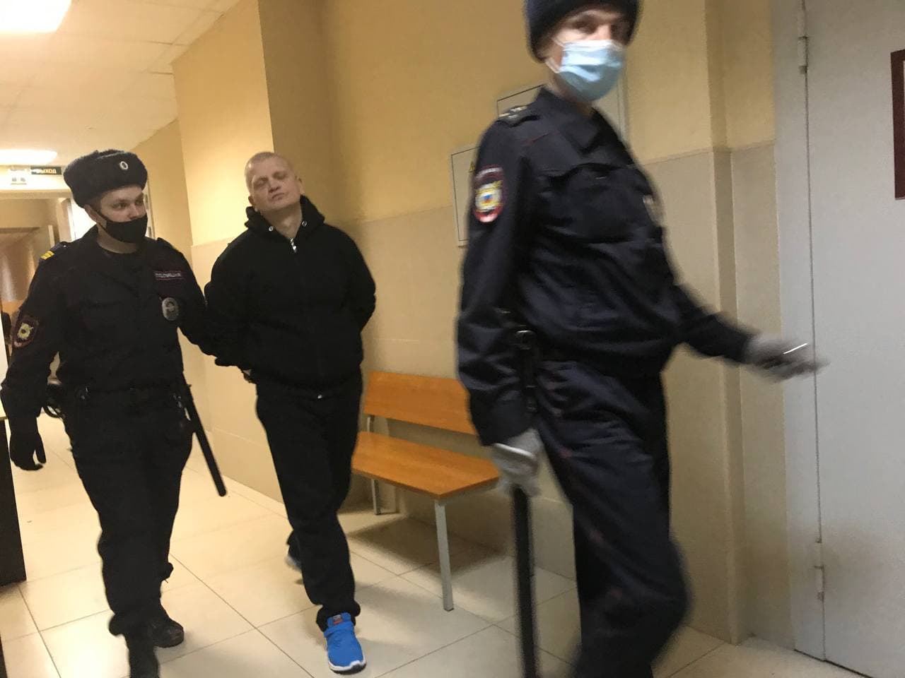 В Петербурге участник январских митингов с помощью голодовки добился соблюдения прав заключённых в колонии