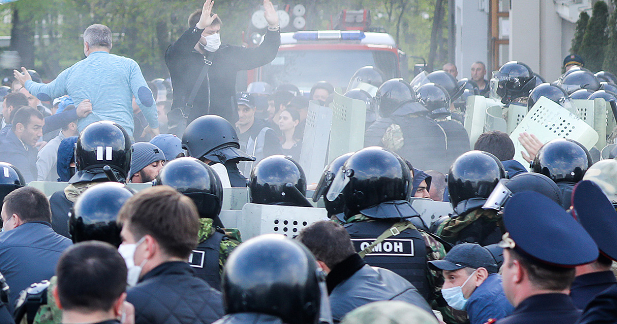Участники прошлогоднего митинга во Владикавказе получили реальные сроки