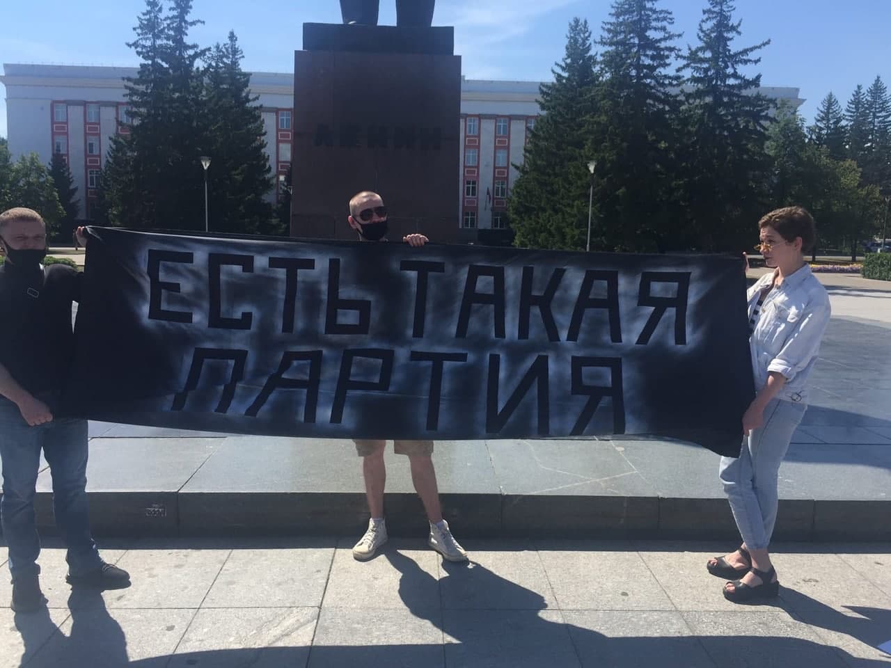 «Свобода избраний» шагает по стране, несмотря на задержания