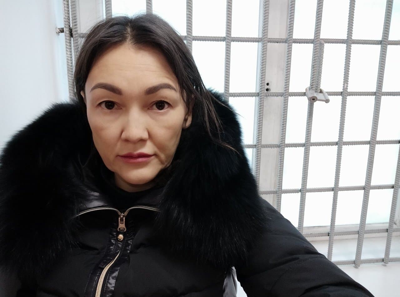 Активистку Рамилю Саитову оставили в СИЗО до октября