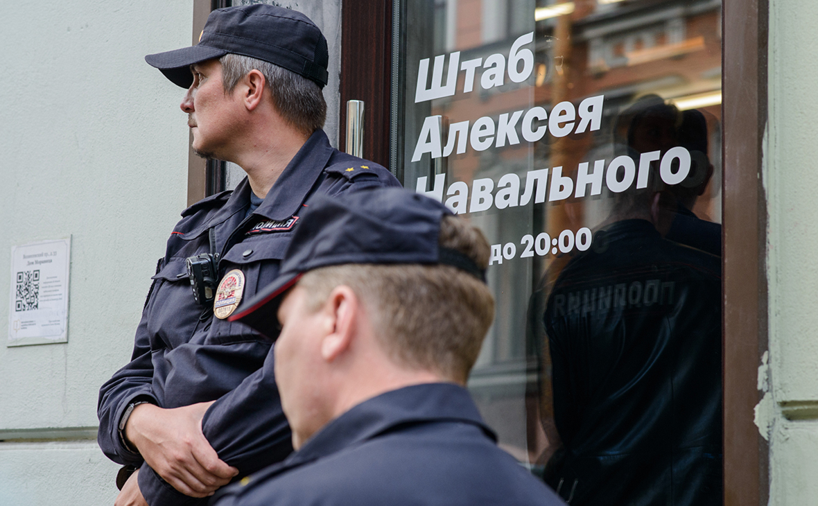 Активистку красноярского штаба Навального будут судить за посты с восклицательными знаками