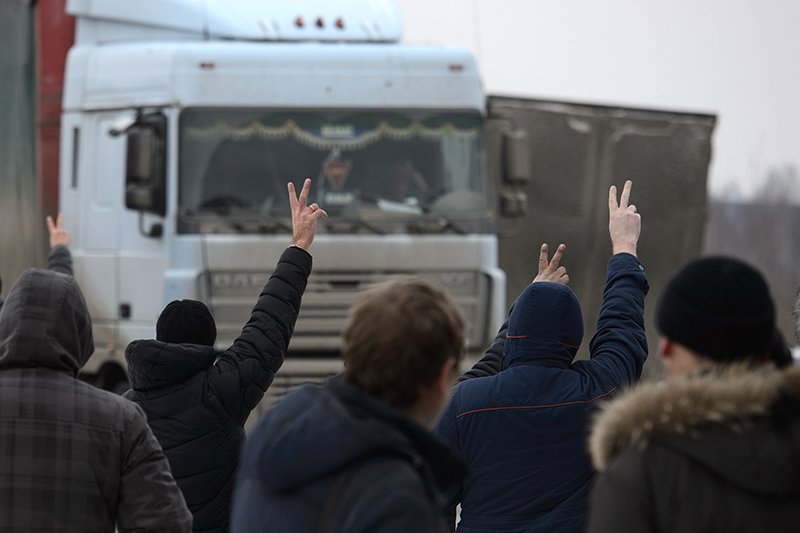 Обращение петербургских дальнобойщиков: на Москву!